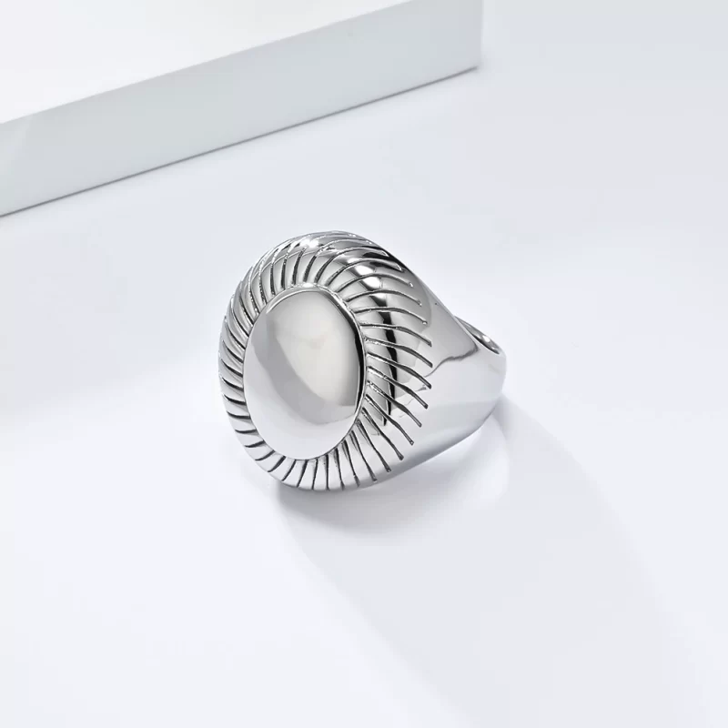 35g Stainless Steel Round Stripes Ring for Women