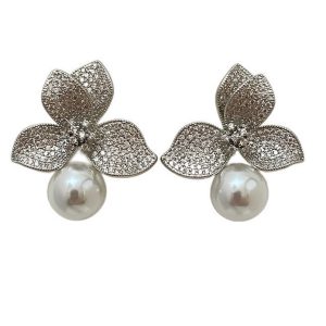 Brass Pearl Diamond Triple-leaf Flower Stud Earrings