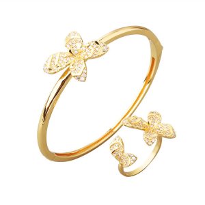Brass Diamond Flowers Hinged Bracelet Ring Set