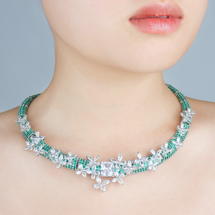 Brass Jewelry White Green CZ Flowers Choker Necklace - Image 5