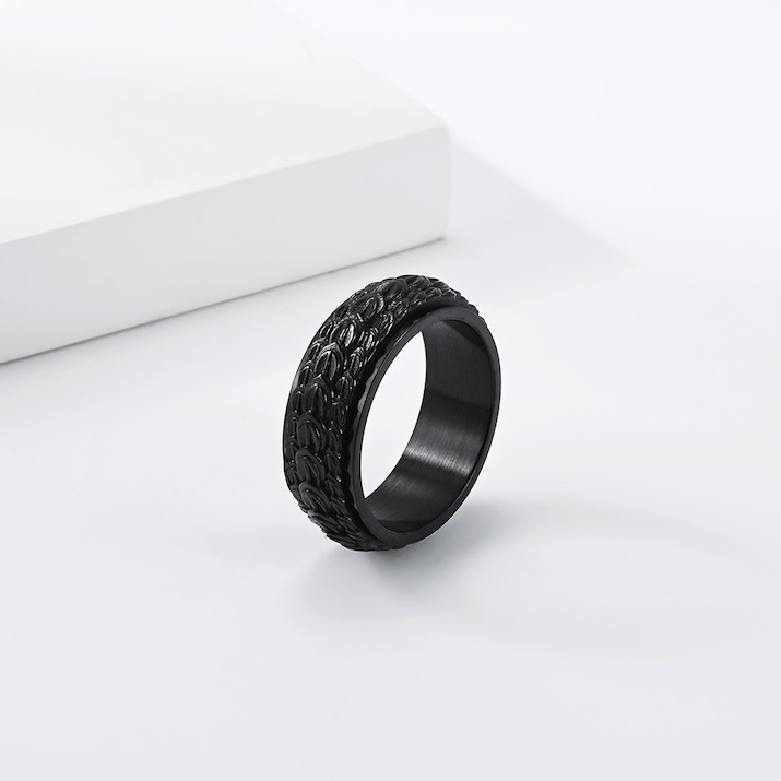 Men's Stainless Steel Dragon Scales Ring - Image 2