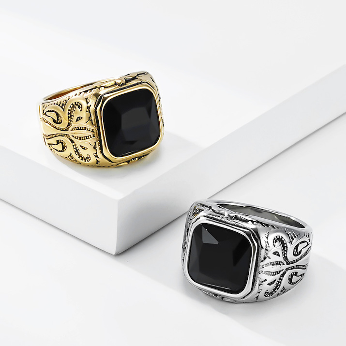 Men's Stainless Steel Geometric Onyx Stone Ring - Image 3