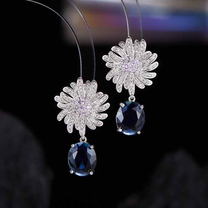 20x34mm Brass CZ Windmill Flower Stud Earrings - Image 2