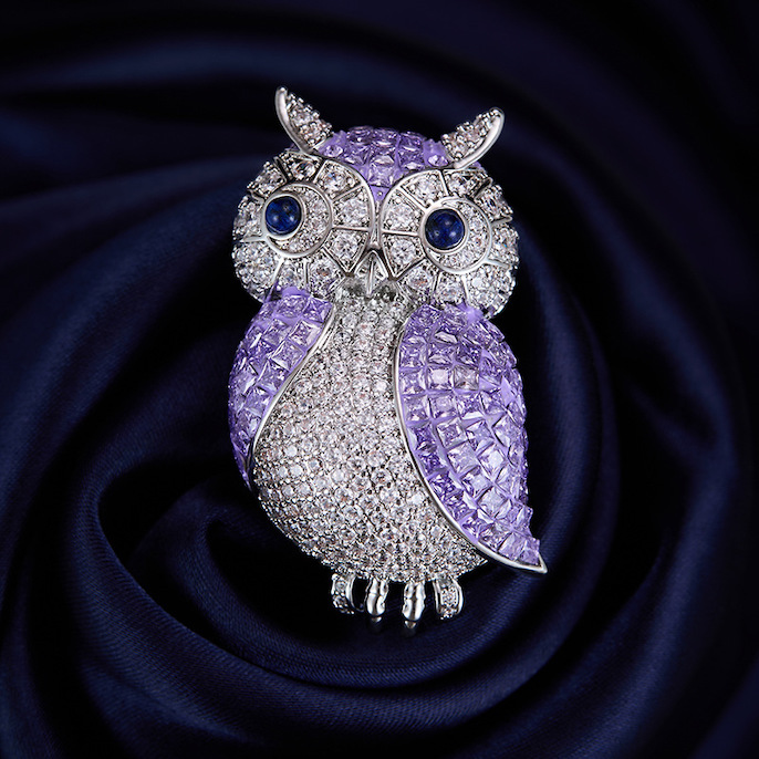 46x24mm Brass Jewelry Purple CZ Owl Brooch - Image 2