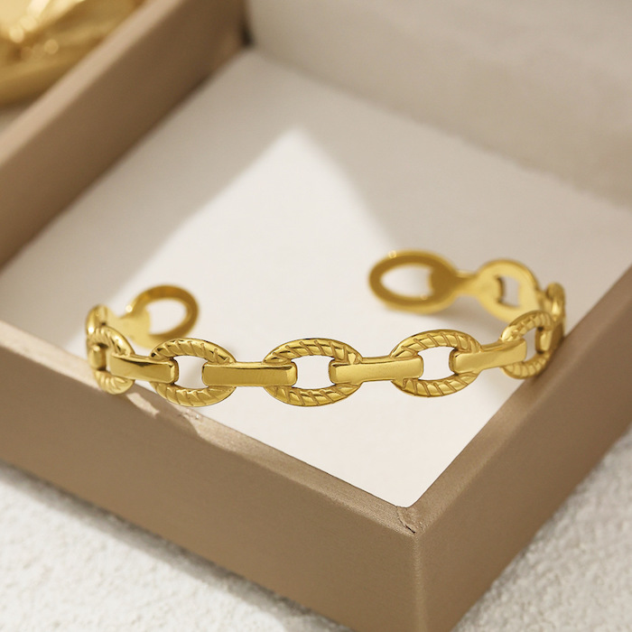 Wholesales 8mm Stainless Steel Oval Links Cuff Bracelet - Image 2