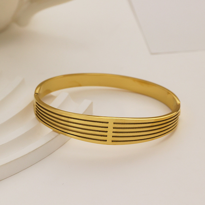 Wholesales 10mm Stainless Steel Hollow Stripes Bangle - Image 3