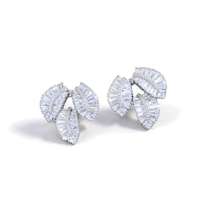 Factory-direct Brass Jewelry White CZ Leaves Stud Earrings