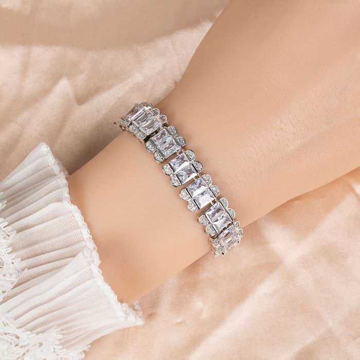 Women's Jewelry 25g Rectangular Stones Bracelet - Image 3