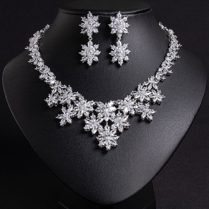 Wedding Brass 84g CZ Flowers Choker Necklace Earring Set - Image 3