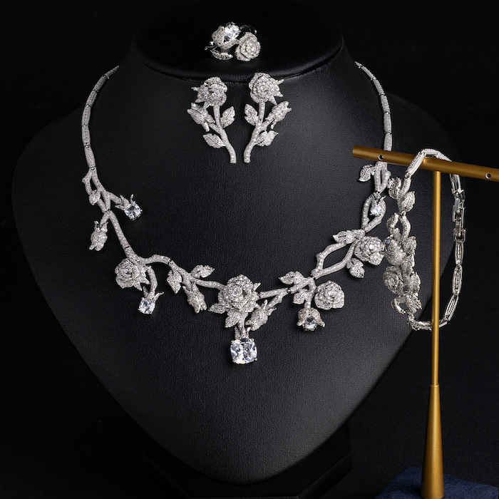 4pcs Bridal Brass CZ Leaf Flowers Choker Necklace Set - Image 3