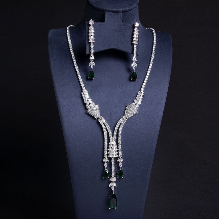 Bridal Brass Diamonds Teardrop Choker Necklace Earring Set - Image 5