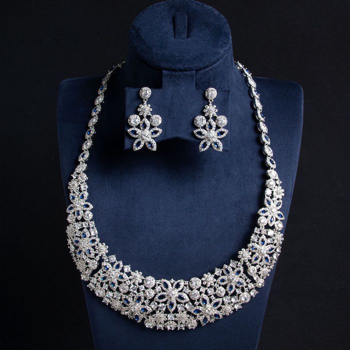 Bridal Brass Diamond Flowers Choker Necklace Earring Set - Image 5