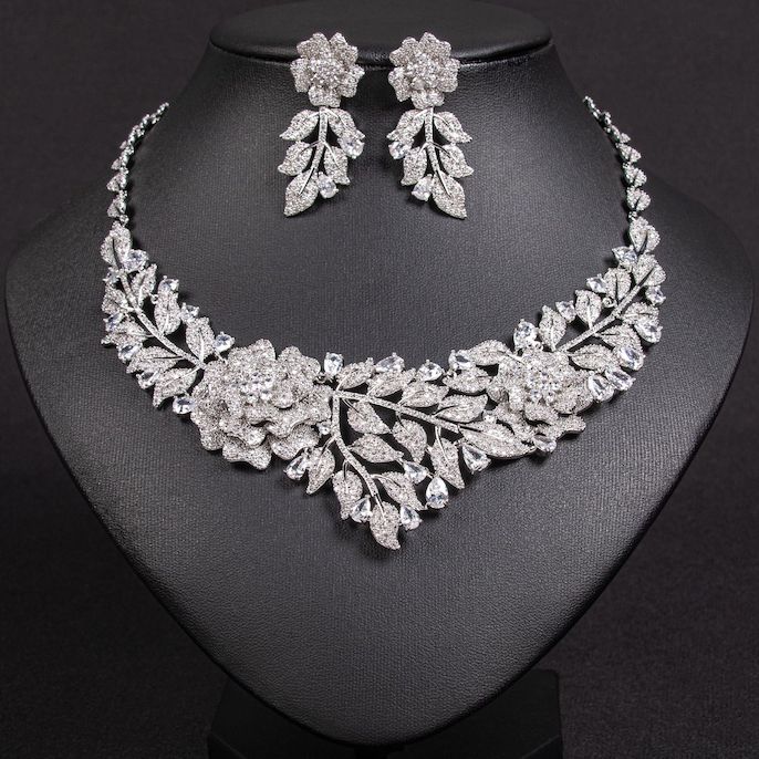 Party Brass CZ Leaves Flowers Statement Necklace Earrings Set - Image 3