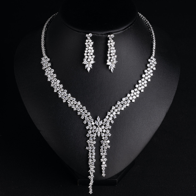 Party Brass CZ Leaf Tassels Choker Necklace Earrings Set - Image 4