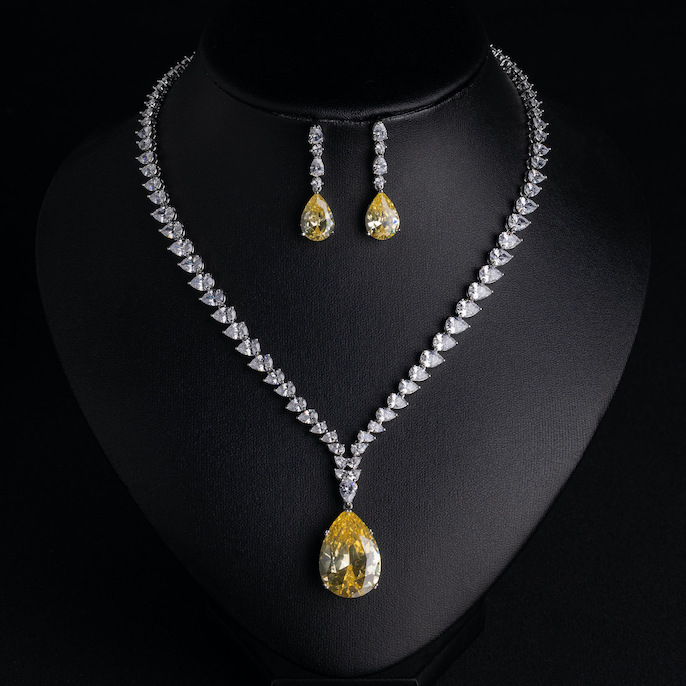 Party Brass Teardrop CZ Ruby Pendant Necklace Earrings Set - Image 5