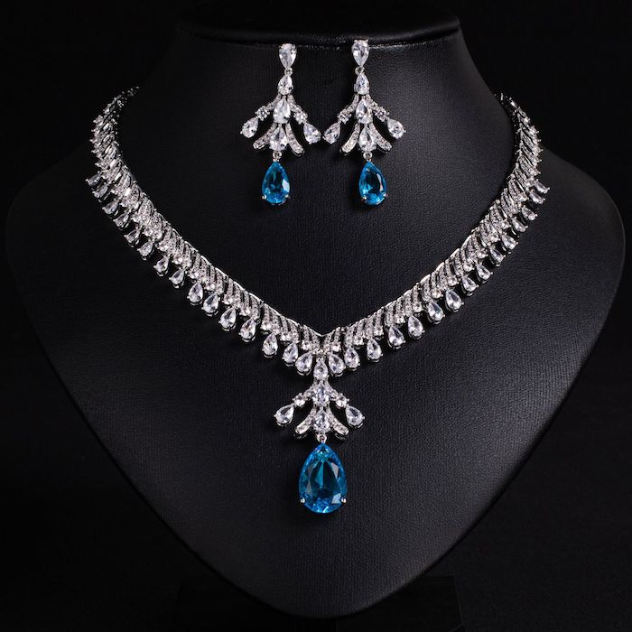 Bridal Brass Teardrop Gemstone Choker Necklace Earring Set - Image 3