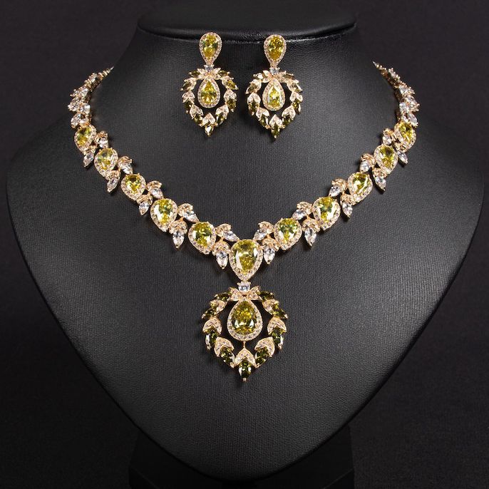 Factory Party Brass Teardrop CZ Heart Necklace Earrings Set - Image 4