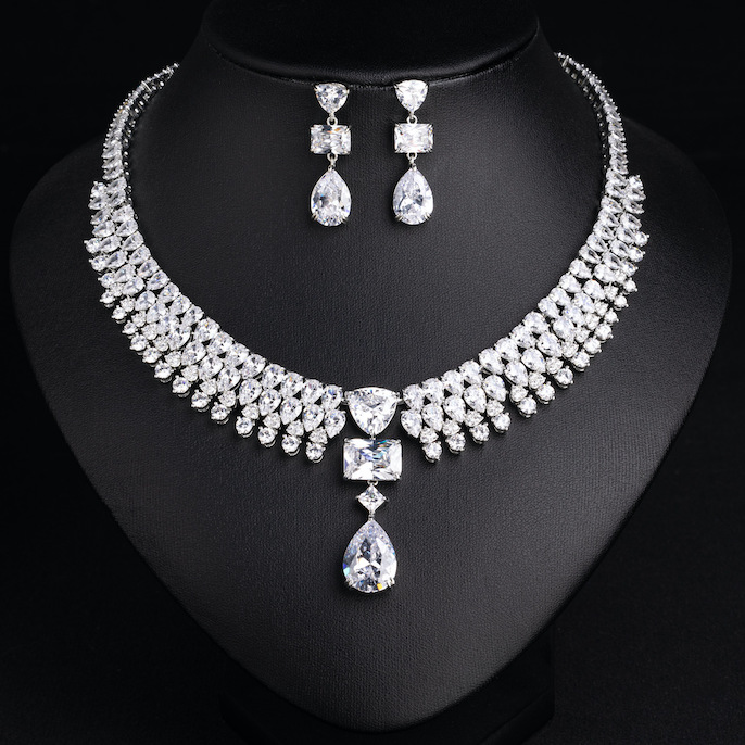 Party Brass Teardrop Stone Statement Necklace Earrings Set - Image 4