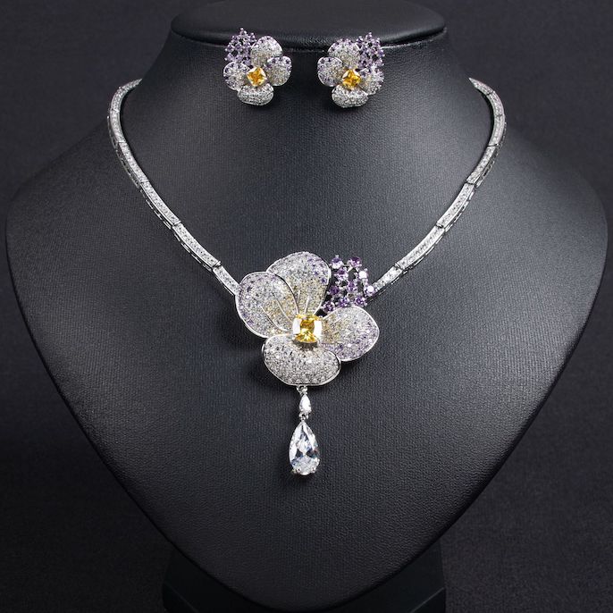 Party Brass Teardrop CZ Flowers Choker Necklace Earrings Set - Image 4