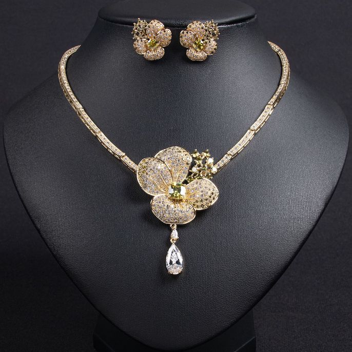 Party Brass Teardrop CZ Flowers Choker Necklace Earrings Set - Image 5