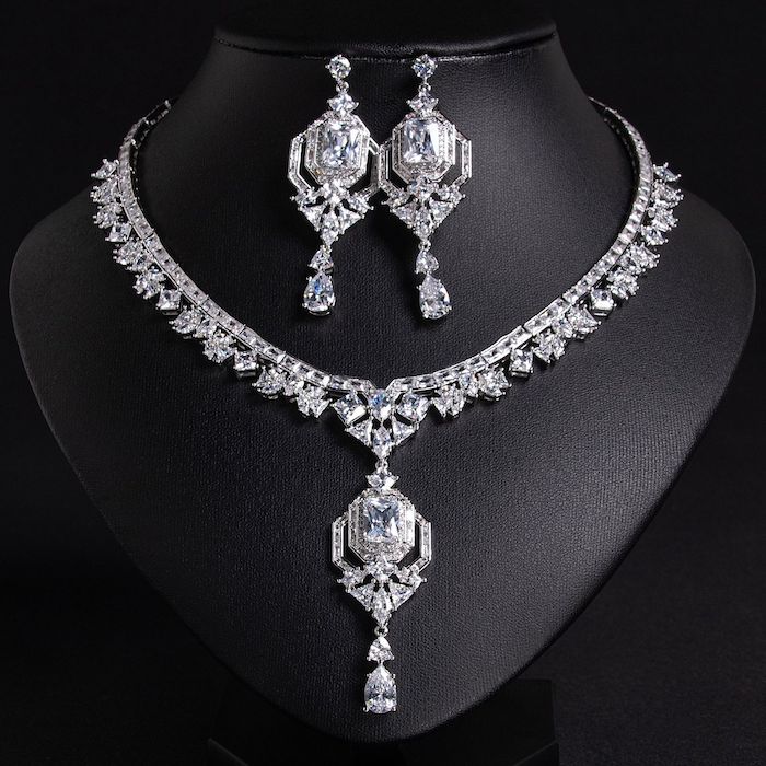 Bridal Brass Diamond Stone Geometric Choker Necklace Earring Set - Image 4