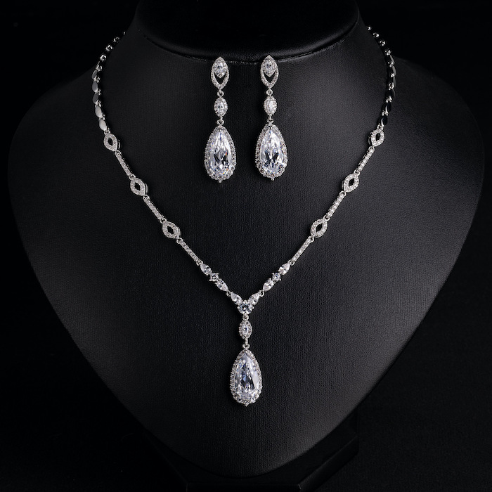 Bridal Brass Teardrop Zircons Pendant Necklace Earrings Set - Image 6