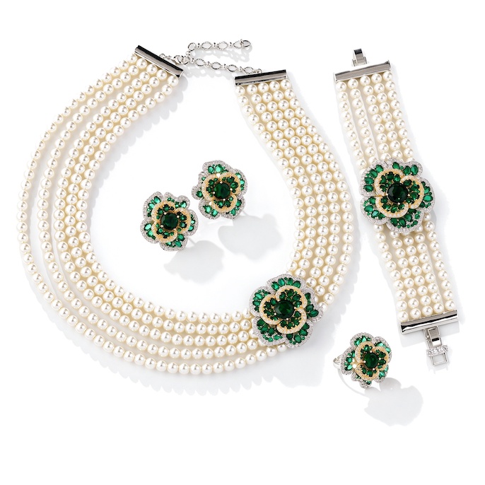 4pcs/set Party Brass White Pearl CZ Flowers Statement Necklace Set