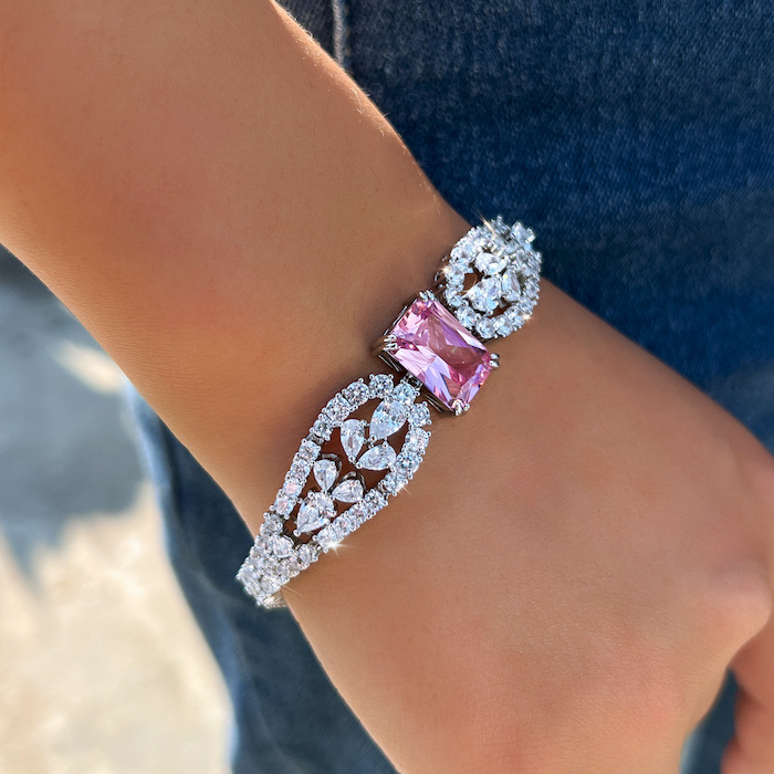 Women's Jewelry Brass Diamond Teardrops Bracelet - Image 4