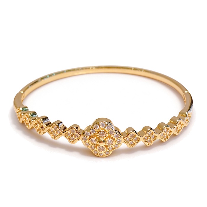 Wholesales Brass Diamond Clovers Flower Hinged Bracelet