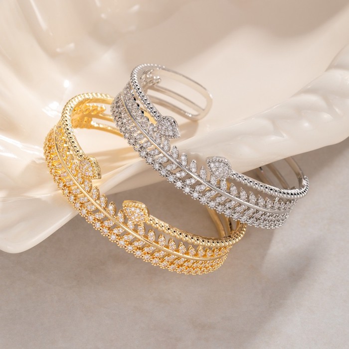 Wholesales Brass Geometric Hollow CZ Leaves Teardrop Cuff Bracelet - Image 4