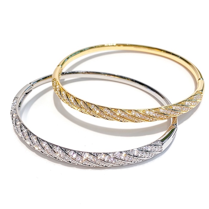 Wholesales 11g Twisted Brass Diamonds Stripes Hinged Bangle